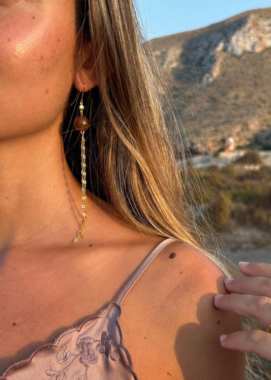 Pendientes de cristal marrón