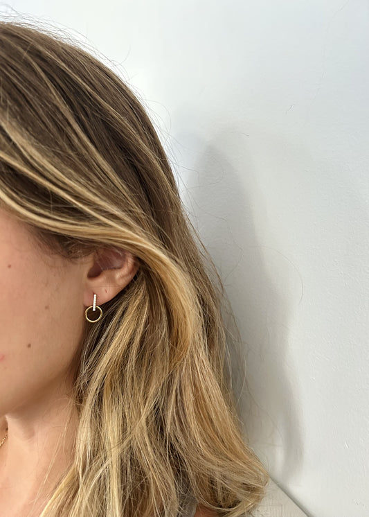 Pendientes barra circonitas