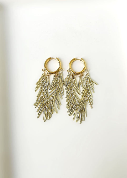 Aros flecos dorados