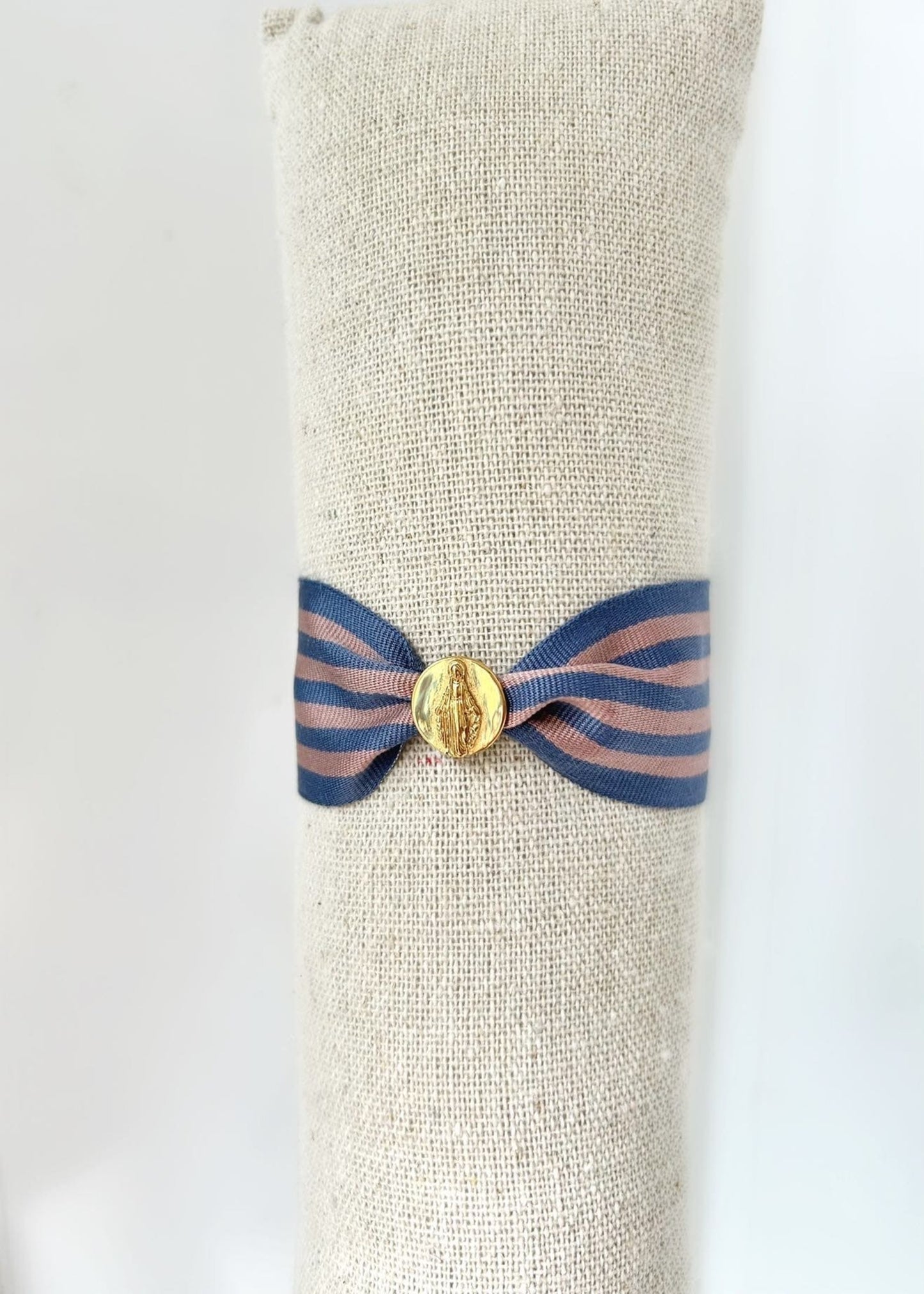 Pulsera Virgen cinta rayas