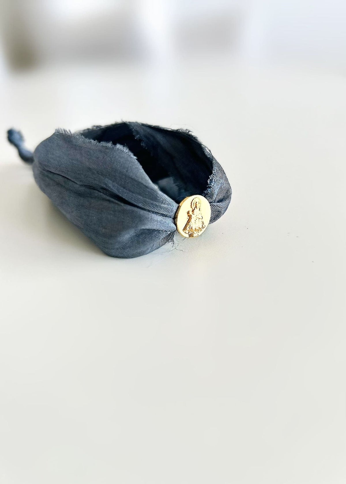 Pulsera seda Virgen de Covadonga