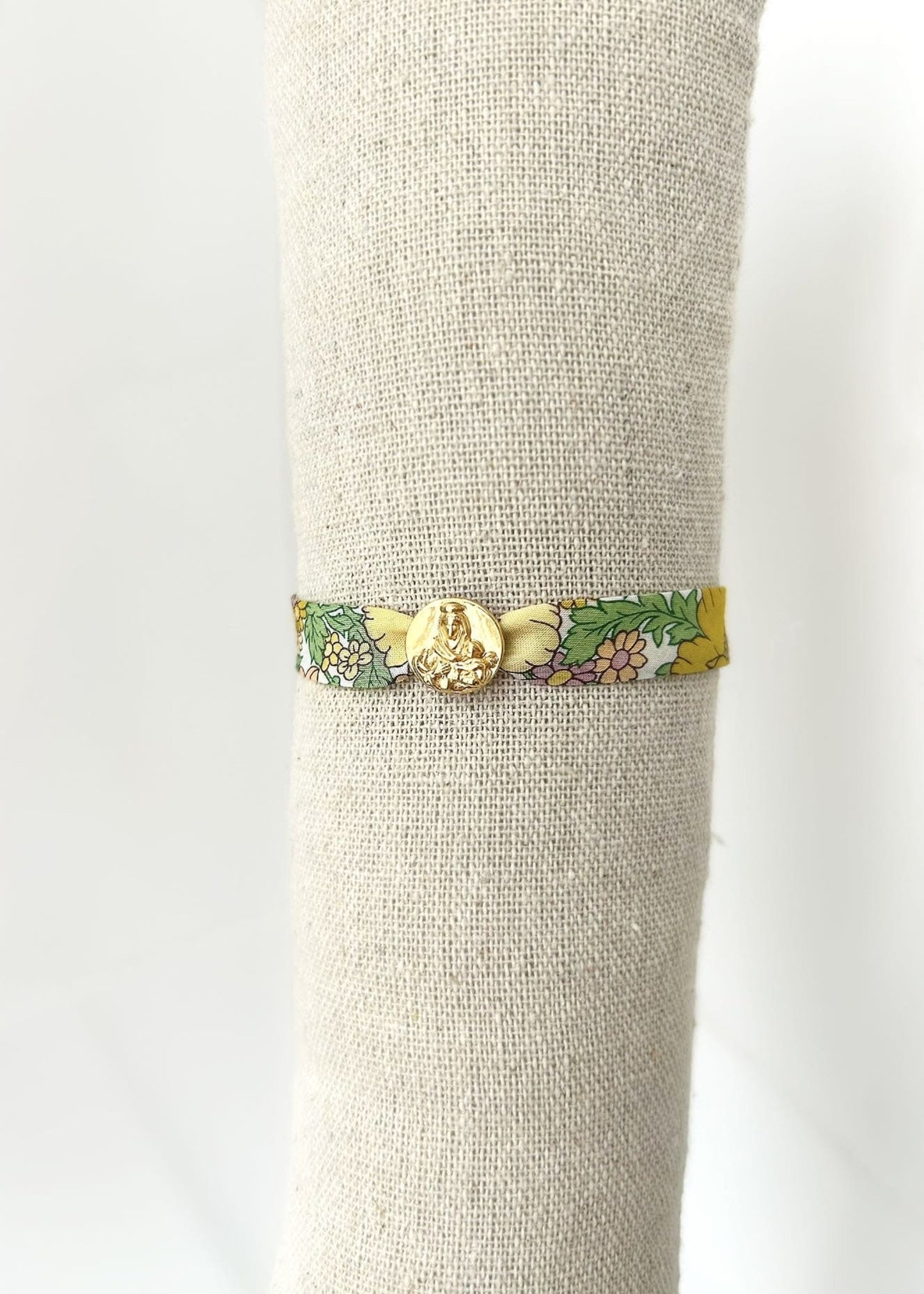 Pulsera Virgen liberty